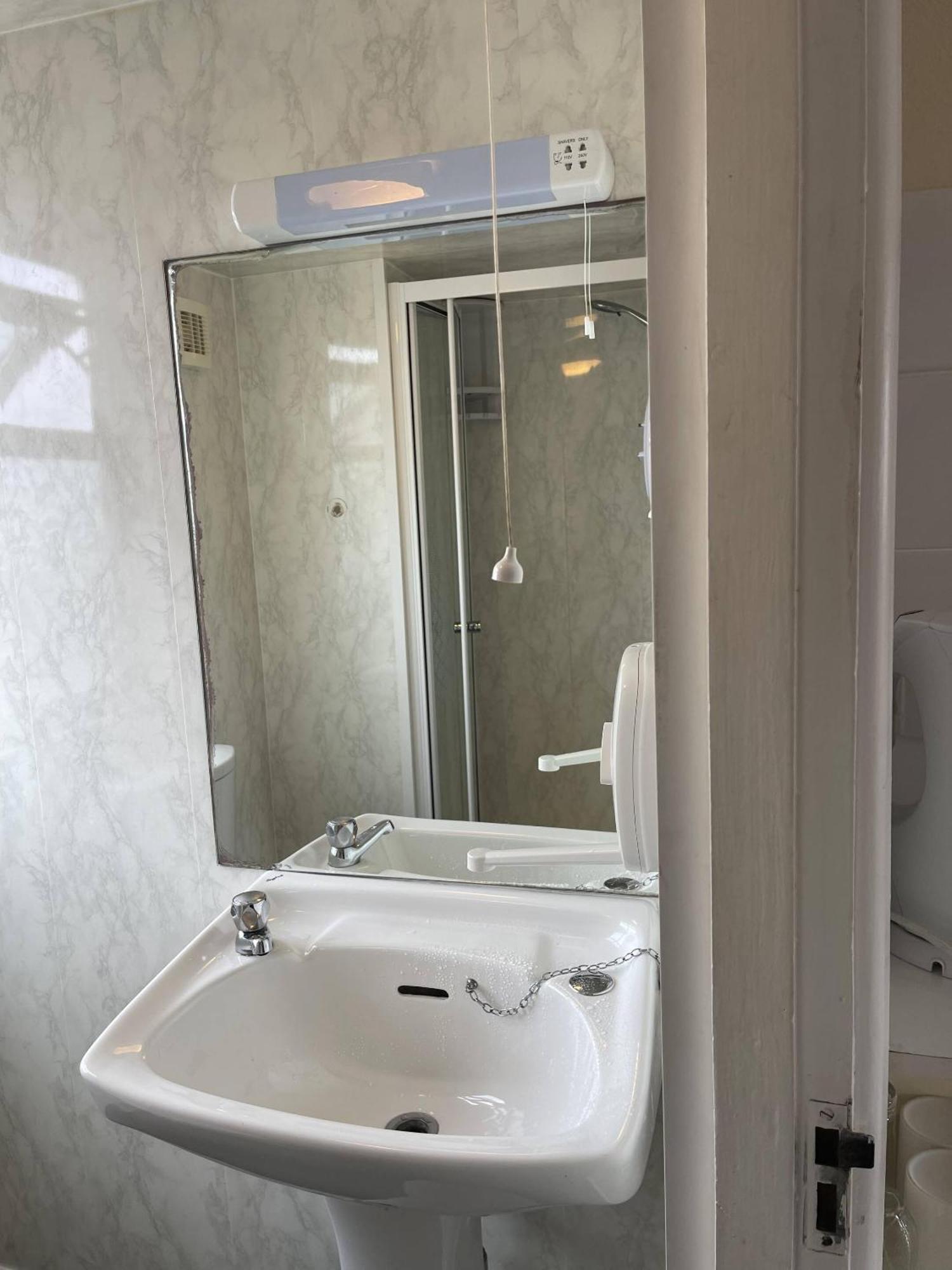 Lamplighter Guesthouse Plymouth Cameră foto