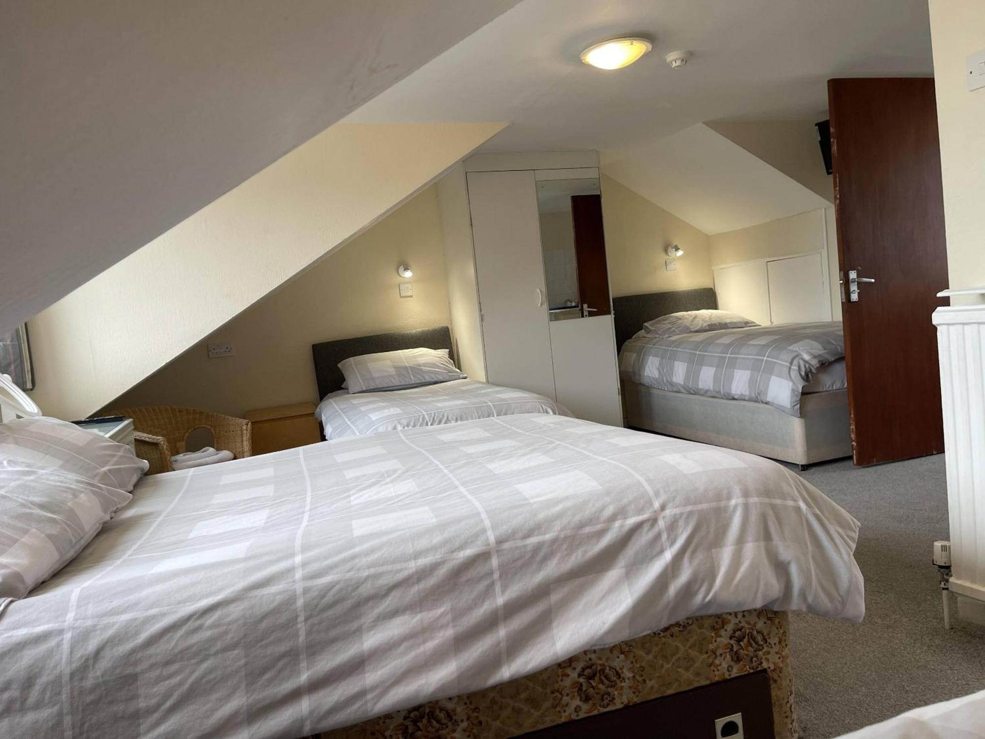 Lamplighter Guesthouse Plymouth Cameră foto